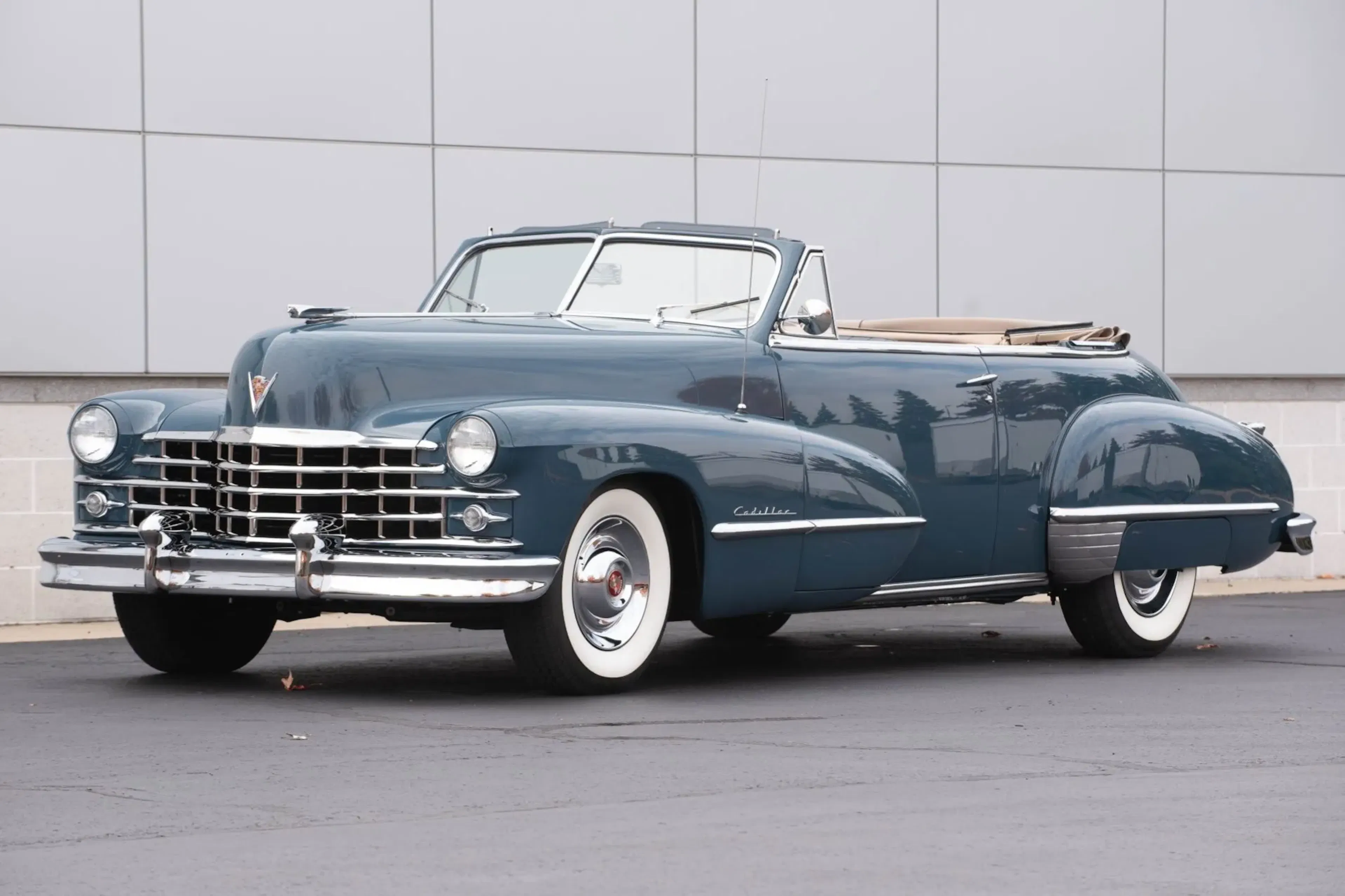1947 Cadillac Series 62 VIN 8427100 | Hagerty Valuation Tools®